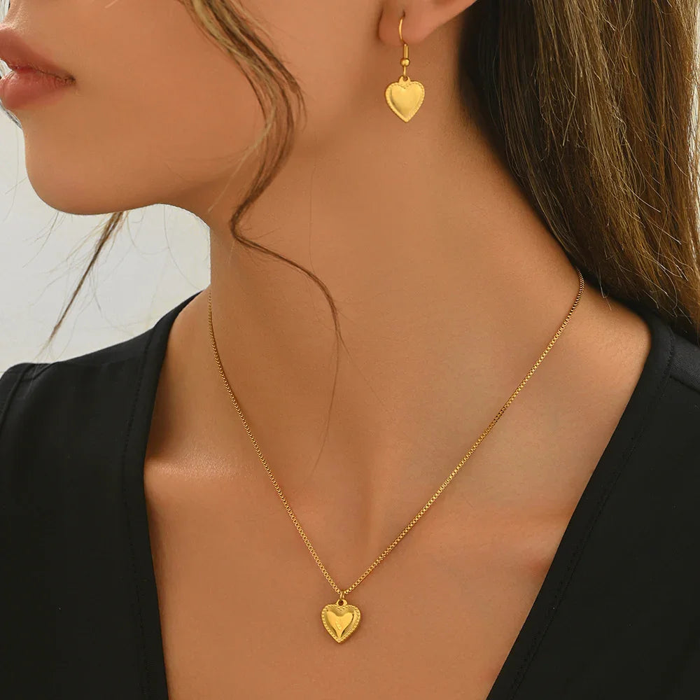 18K Gold Plated Puffy Heart Necklace & Earrings Set