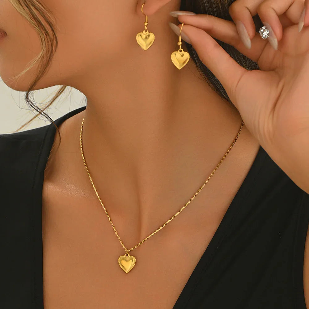 18K Gold Plated Puffy Heart Necklace & Earrings Set