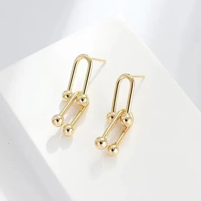 18K Gold Horseshoe Stud Earrings