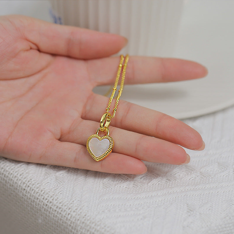 Black And White Double-sided Love Necklace Women's High-end Design Elegant Clavicle Chain