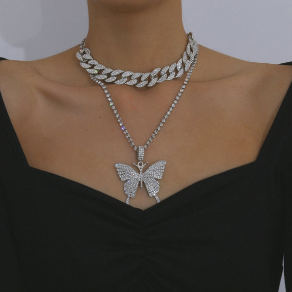 Diamond butterly necklace