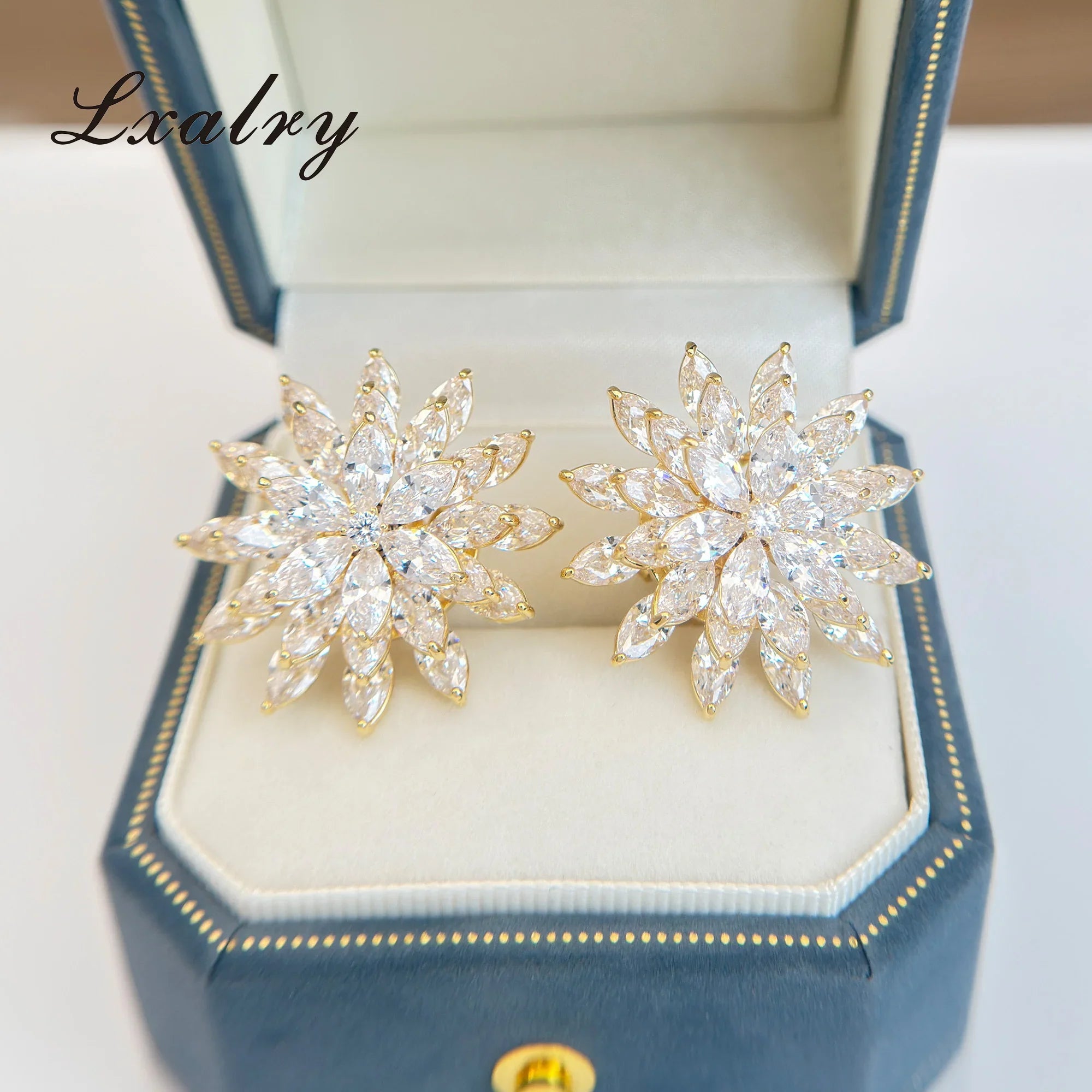 18K Gold Plated Baroque Flower Jewelry Set