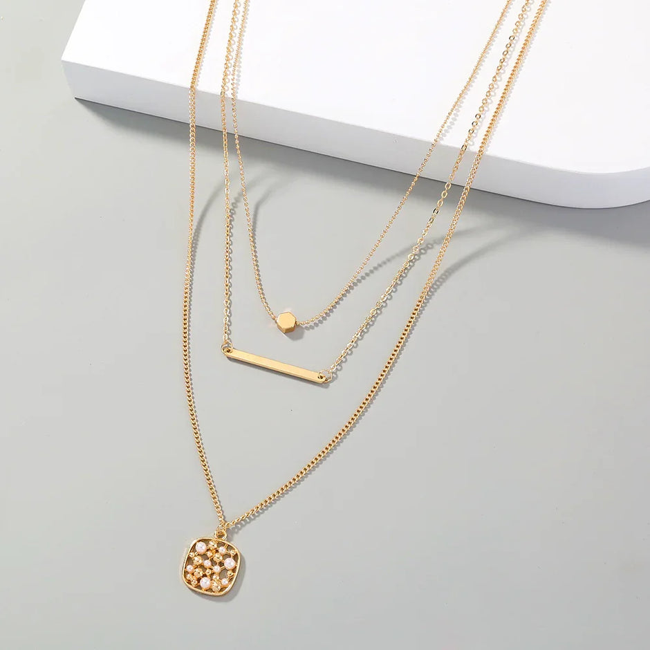 Fashion multi-layer gold necklace personality multi-layer Geometric Pineapple Pendant Jewelry woman